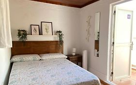 Hostel B&B Charco Azul